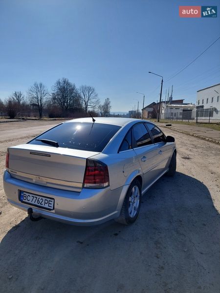 Лифтбек Opel Vectra 2008 в Дрогобыче