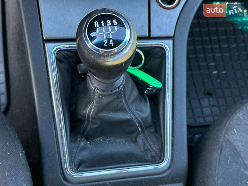 Седан Opel Vectra 2007 в Львове