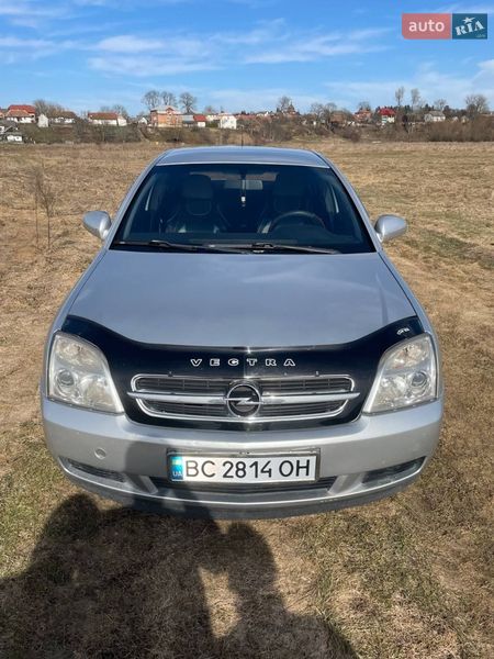Седан Opel Vectra 2005 в Жидачове