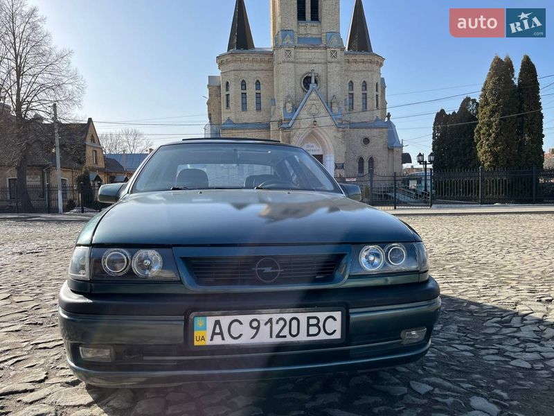 Седан Opel Vectra 1994 в Луцке