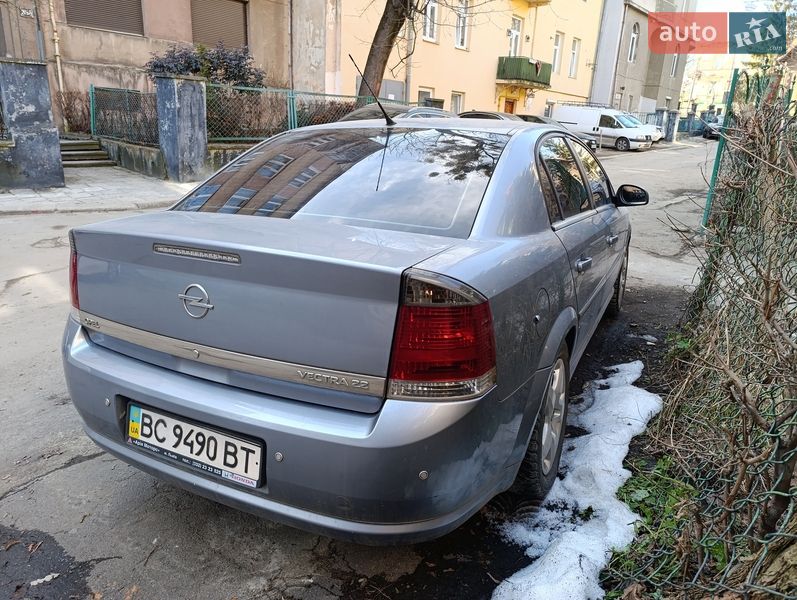 Седан Opel Vectra 2008 в Львове