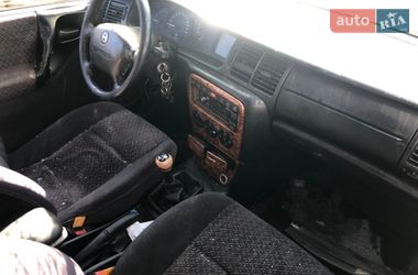 Седан Opel Vectra 1997 в Надвірній