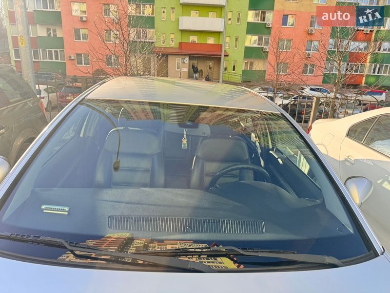 Седан Opel Vectra 2008 в Киеве
