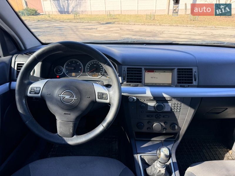 Универсал Opel Vectra 2005 в Киеве