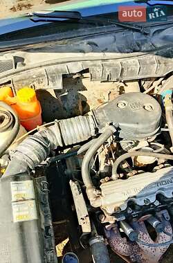 Седан Opel Vectra 1989 в Житомирі