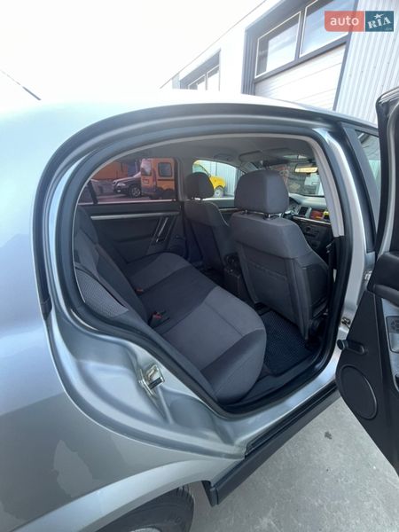 Седан Opel Vectra 2002 в Білій Церкві