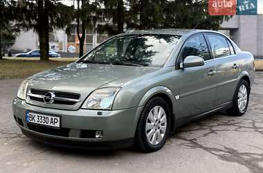 Седан Opel Vectra 2005 в Ровно