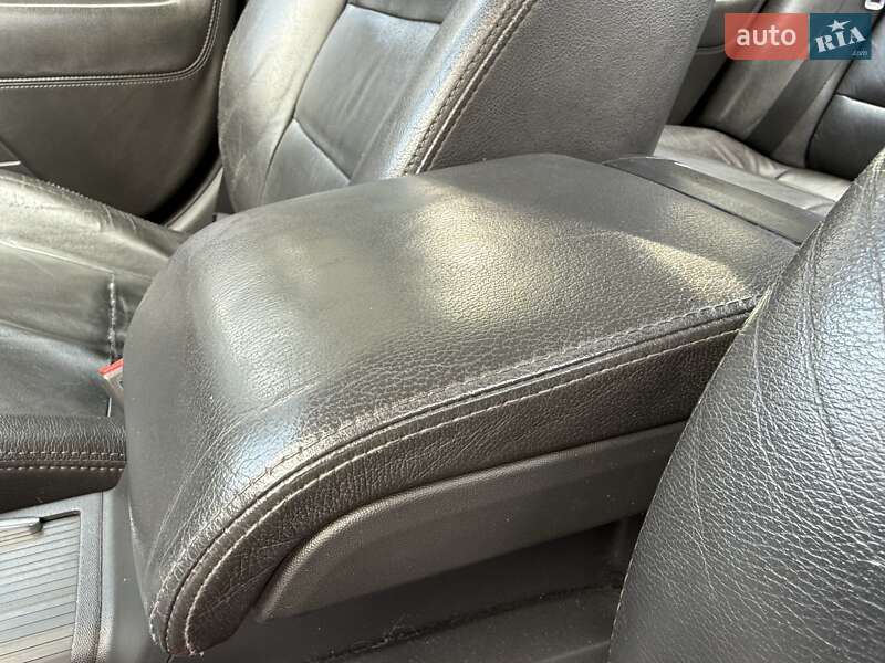 Седан Opel Vectra 2005 в Ровно