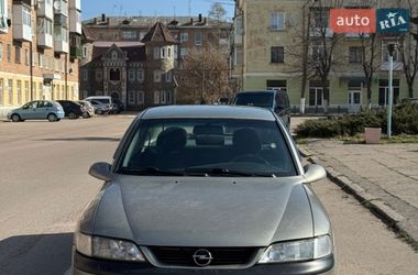 Седан Opel Vectra 1998 в Коростені