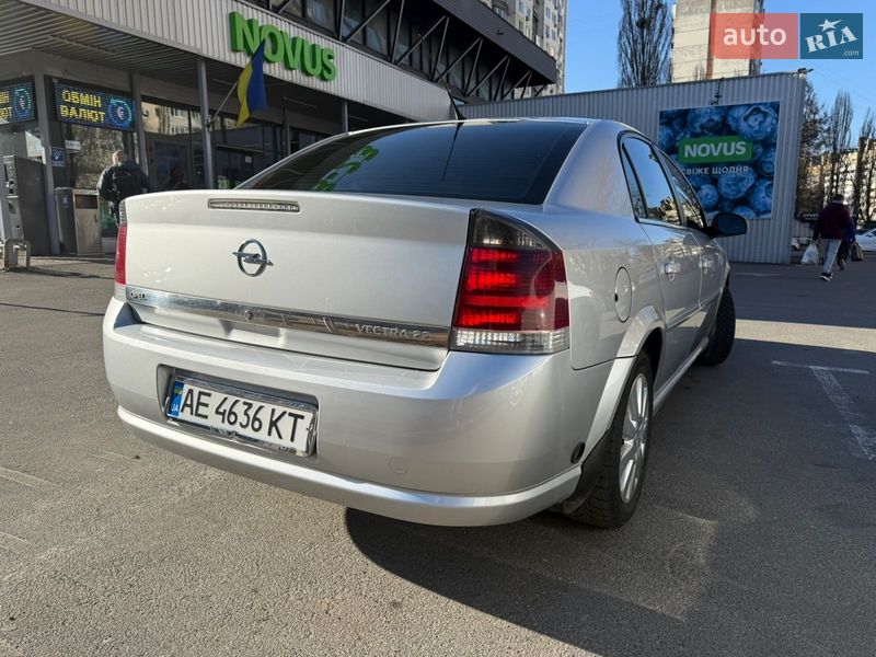 Седан Opel Vectra 2008 в Киеве