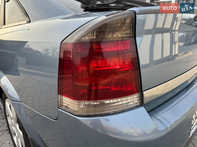 Седан Opel Vectra 2003 в Кропивницком