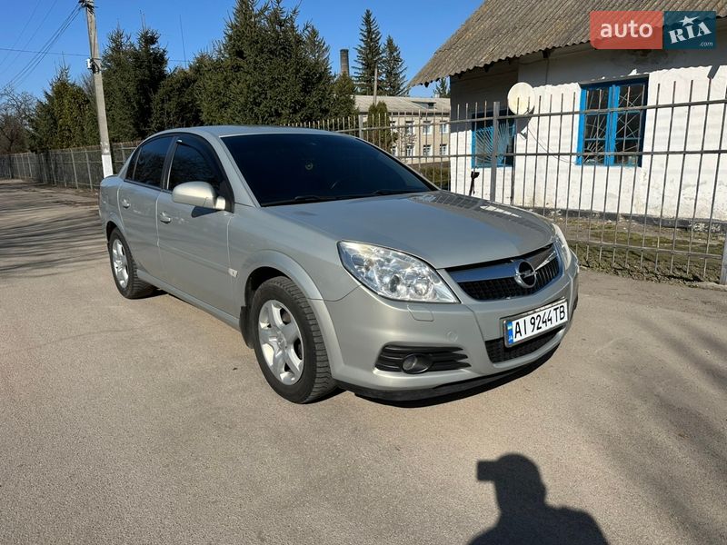 Седан Opel Vectra 2007 в Миронівці