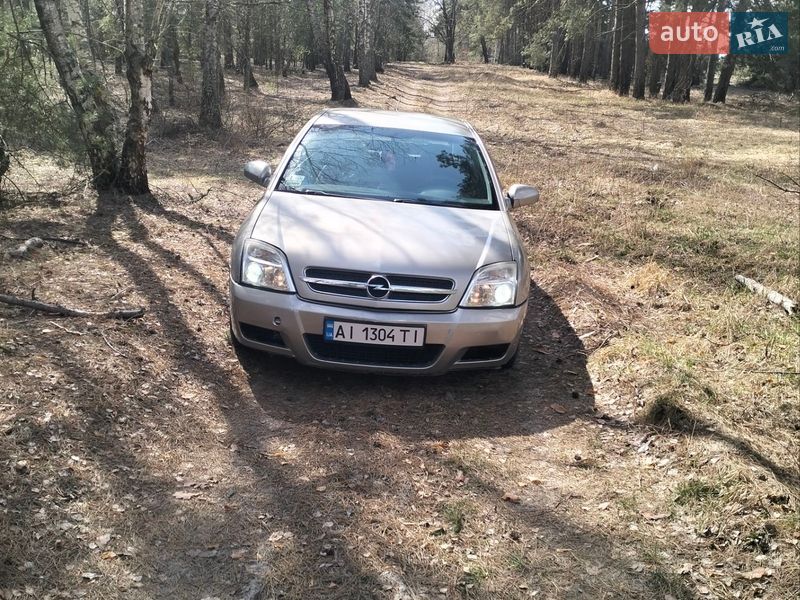 Лифтбек Opel Vectra 2003 в Киеве