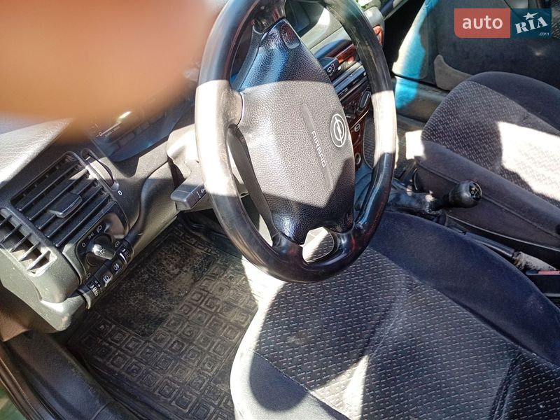 Opel Vectra 1996