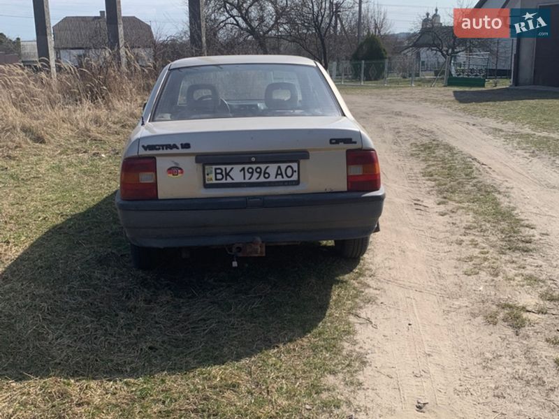 Седан Opel Vectra 1990 в Ковеле фото 6 Седан Opel Vectra 1990 в Ковеле