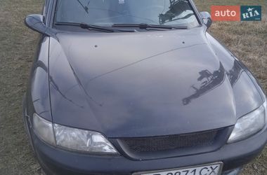 Седан Opel Vectra 1997 в Тульчині