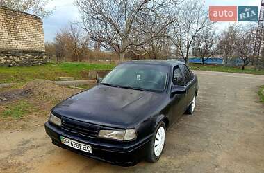 Седан Opel Vectra 1991 в Вознесенске