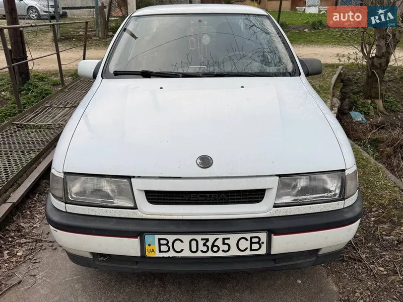Opel Vectra 1993 VIN W0L000087P1131434 фото оголошення 25 з 56