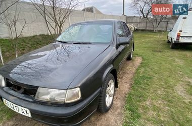 Седан Opel Vectra 1989 в Пересечном