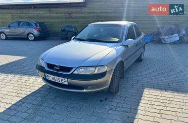 Седан Opel Vectra 1996 в Львові