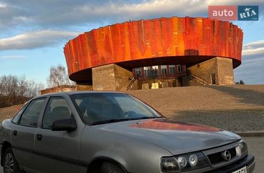 Седан Opel Vectra 1995 в Шепетівці