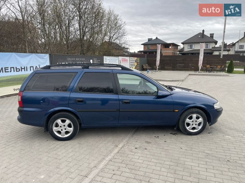 Універсал Opel Vectra 1997 в Кам'янець-Подільському