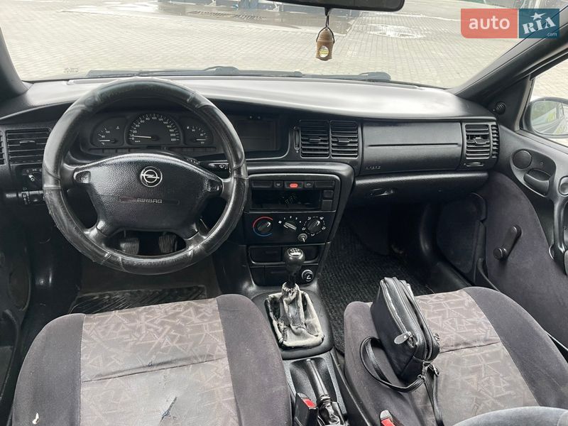 Універсал Opel Vectra 1997 в Кам'янець-Подільському