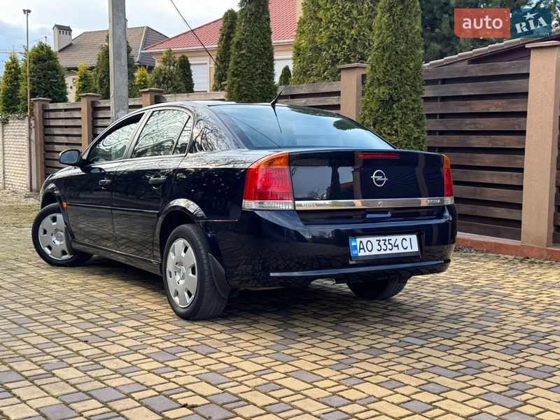 Седан Opel Vectra 2005 в Одесі