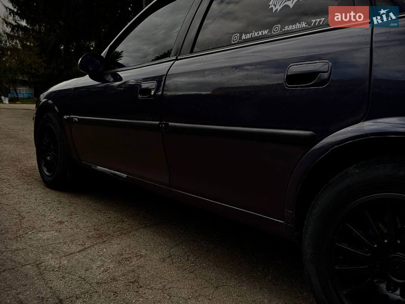 Седан Opel Vectra 1997 в Христиновке