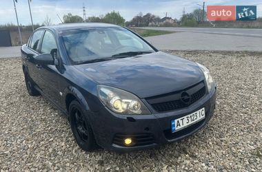 Седан Opel Vectra 2008 в Івано-Франківську