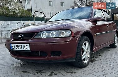 Седан Opel Vectra 1998 в Обухове
