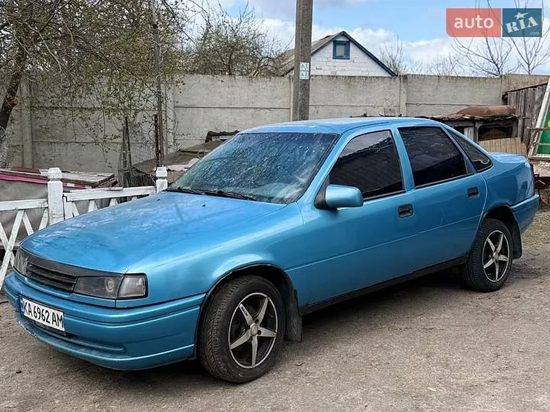 Opel Vectra 1989 VIN W0L000087K1141286 фото оголошення 18 з 46