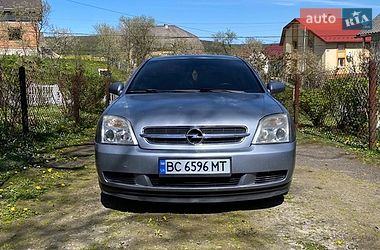 Седан Opel Vectra 2004 в Бобрке