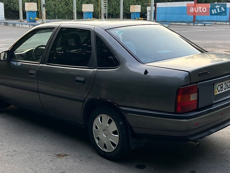 Седан Opel Vectra 1991 в Львові фото 3 Седан Opel Vectra 1991 в Львові