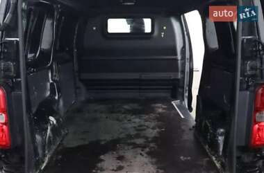 Грузовой фургон Opel Vivaro-e 2022 в 