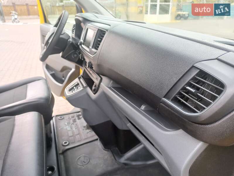 Грузовой фургон Opel Vivaro-e 2021 в Дубно