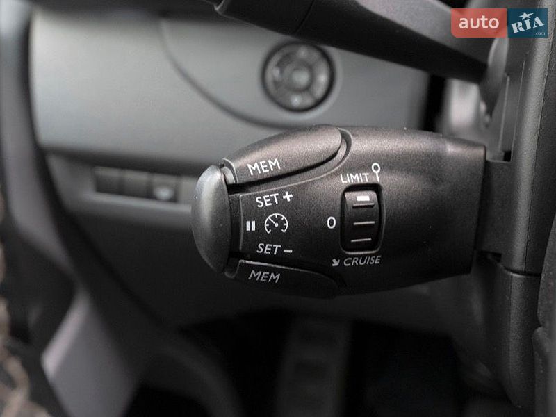 Вантажний фургон Opel Vivaro-e 2021 в Житомирі