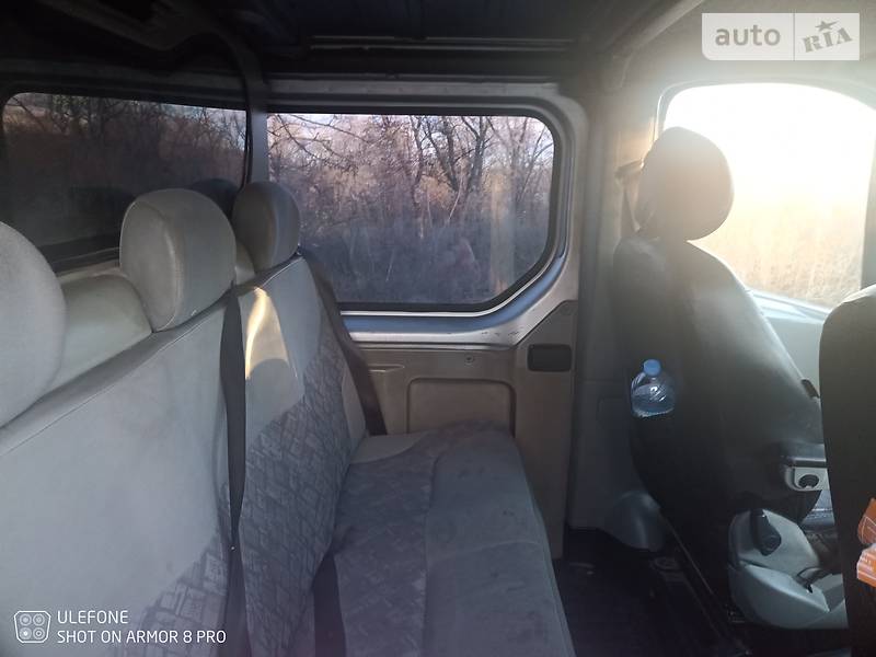 Opel Vivaro груз.-пасс.