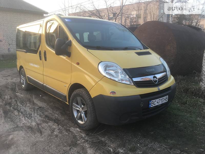 Opel Vivaro 2007 року