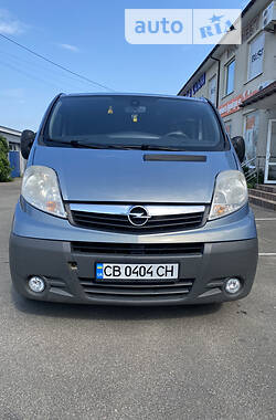 Opel Vivaro пасс. 2011