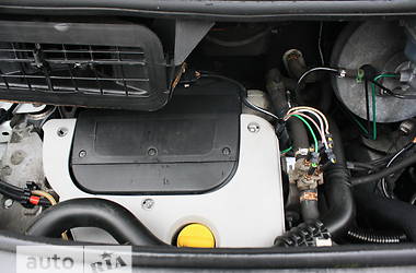 Минивэн Opel Vivaro 2006 в Полтаве