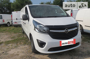Минивэн Opel Vivaro 2016 в Ровно