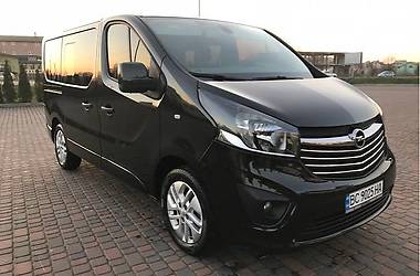 Opel Vivaro 2015