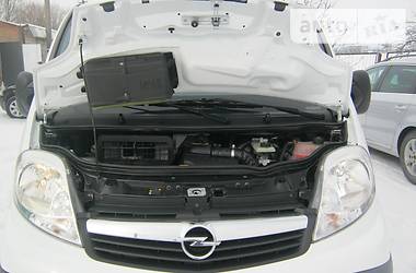 Минивэн Opel Vivaro 2012 в Казатине