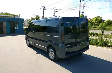 Opel Vivaro 2003
