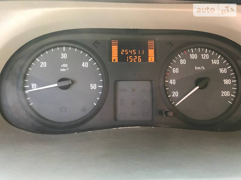 Мінівен Opel Vivaro 2007 в Бурині