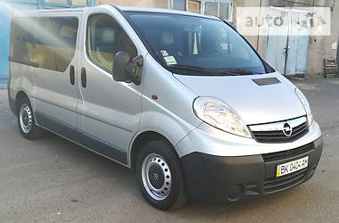 Минивэн Opel Vivaro 2009 в Ровно