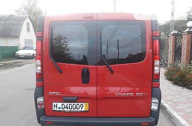 Грузопассажирский фургон Opel Vivaro 2013 в Виннице