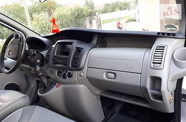 Минивэн Opel Vivaro 2011 в Косове