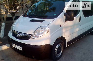 Минивэн Opel Vivaro 2012 в 